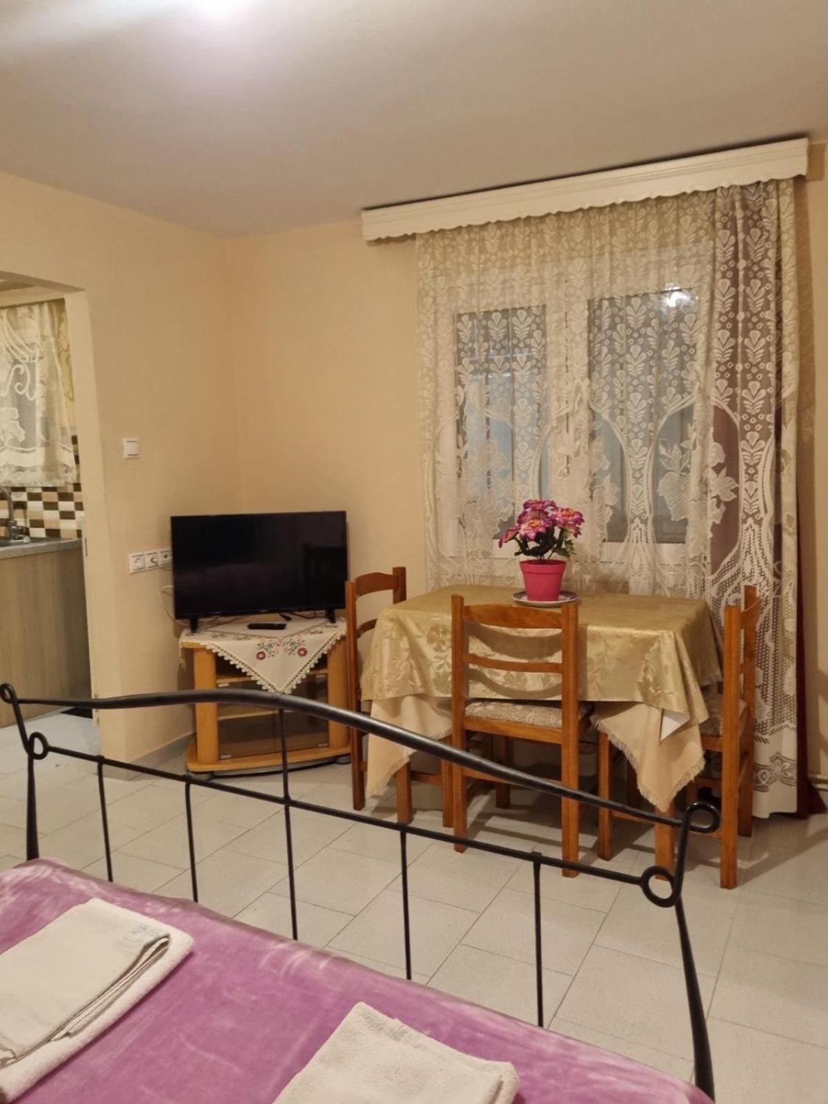 Κεντρικό, Άνετο Και Ζεστό Διαμέρισμα Kamena Vourla Exteriér fotografie